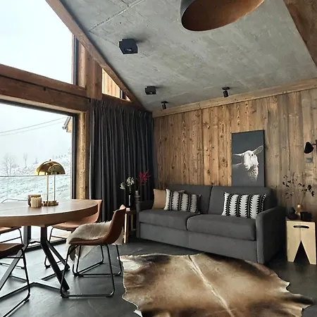 1000m N.p.m. * Косцелиско