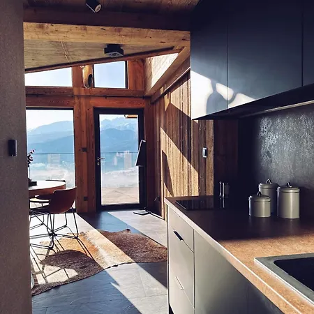 1000m N.p.m. * Косцелиско