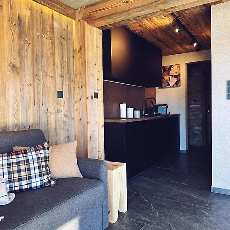 Апартаменты 1000m N.p.m. Косцелиско