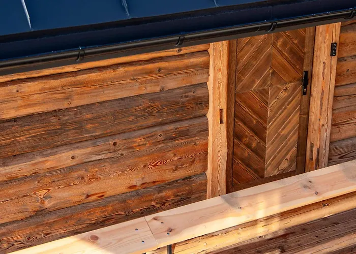 1000m N.p.m. * コシチェリスコ