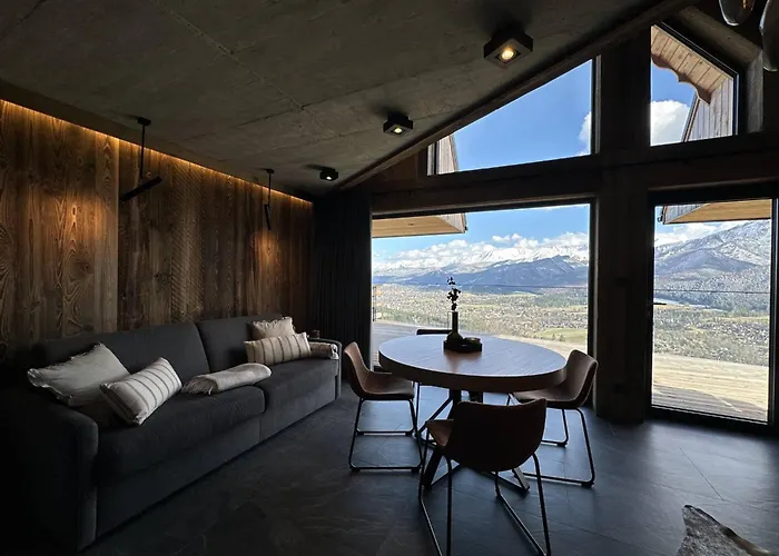 1000m N.p.m. アパート コシチェリスコ