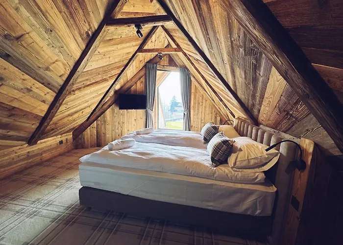 1000m N.p.m. アパート コシチェリスコ